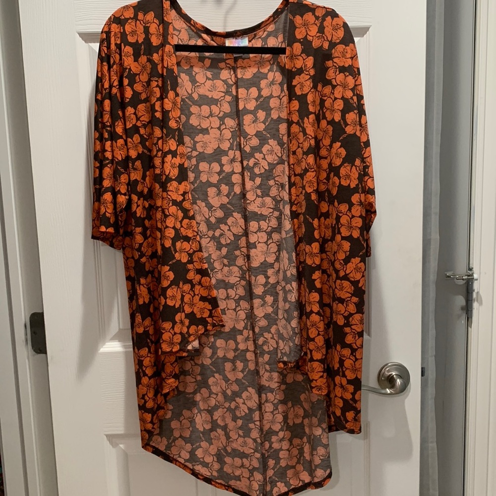 LuLaRoe womens kimono/cardigan sz Small
